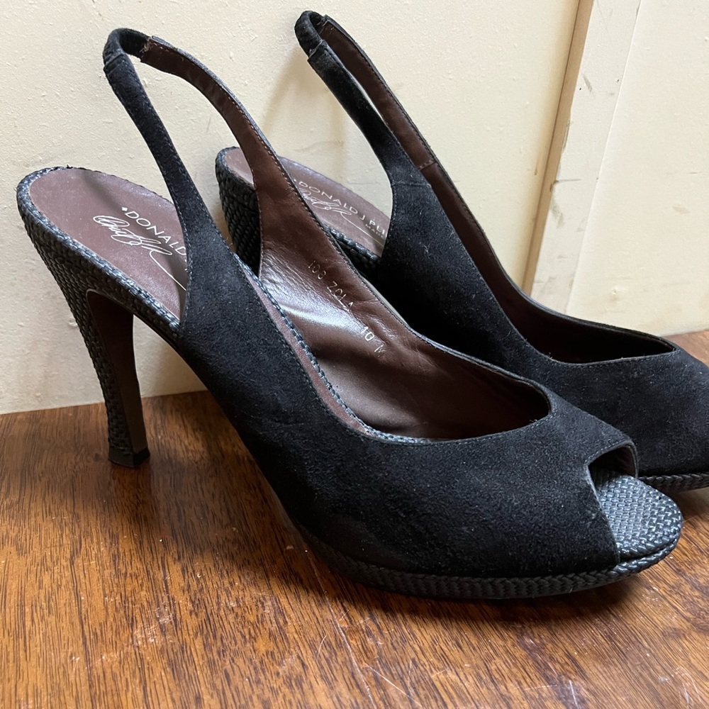 Donald J.Pliner size 10 slings